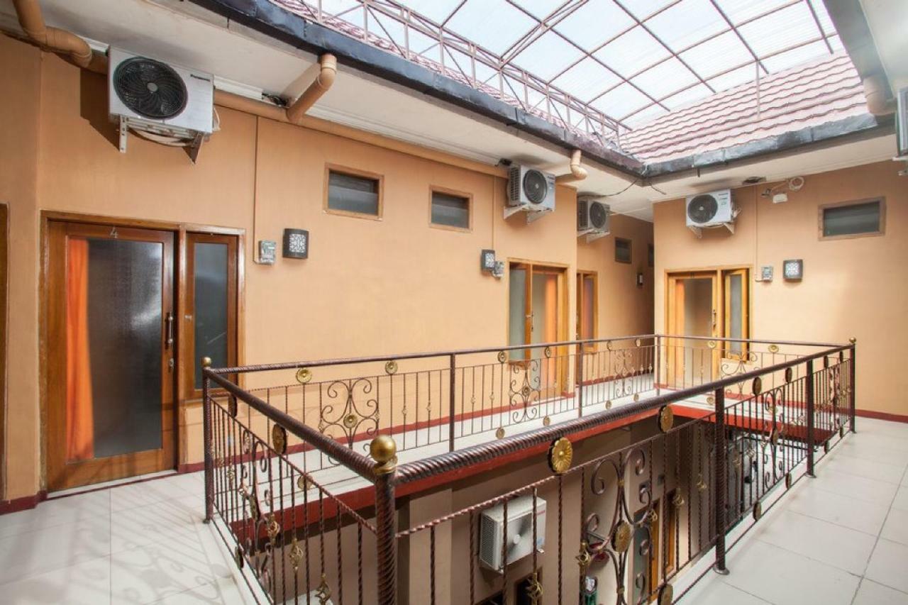 Reddoorz Syariah Near Untag Banyuwangi Otel Banyuwangi  Dış mekan fotoğraf